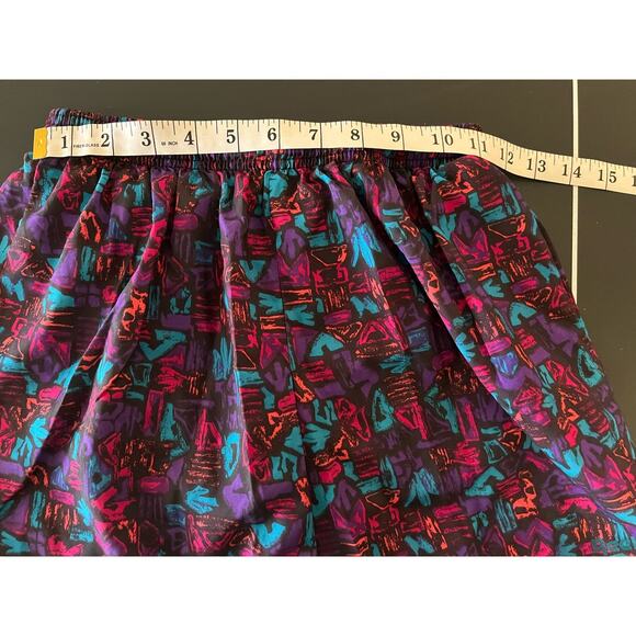 Vintage Reebok Boy's swim trunks Made in USA geometric pattern Medium 80s/90s - Picture 6 of 7